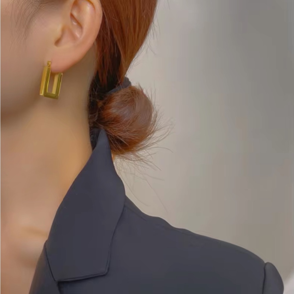 Nadine - Gold Stainless Steel Rectangle Earrings